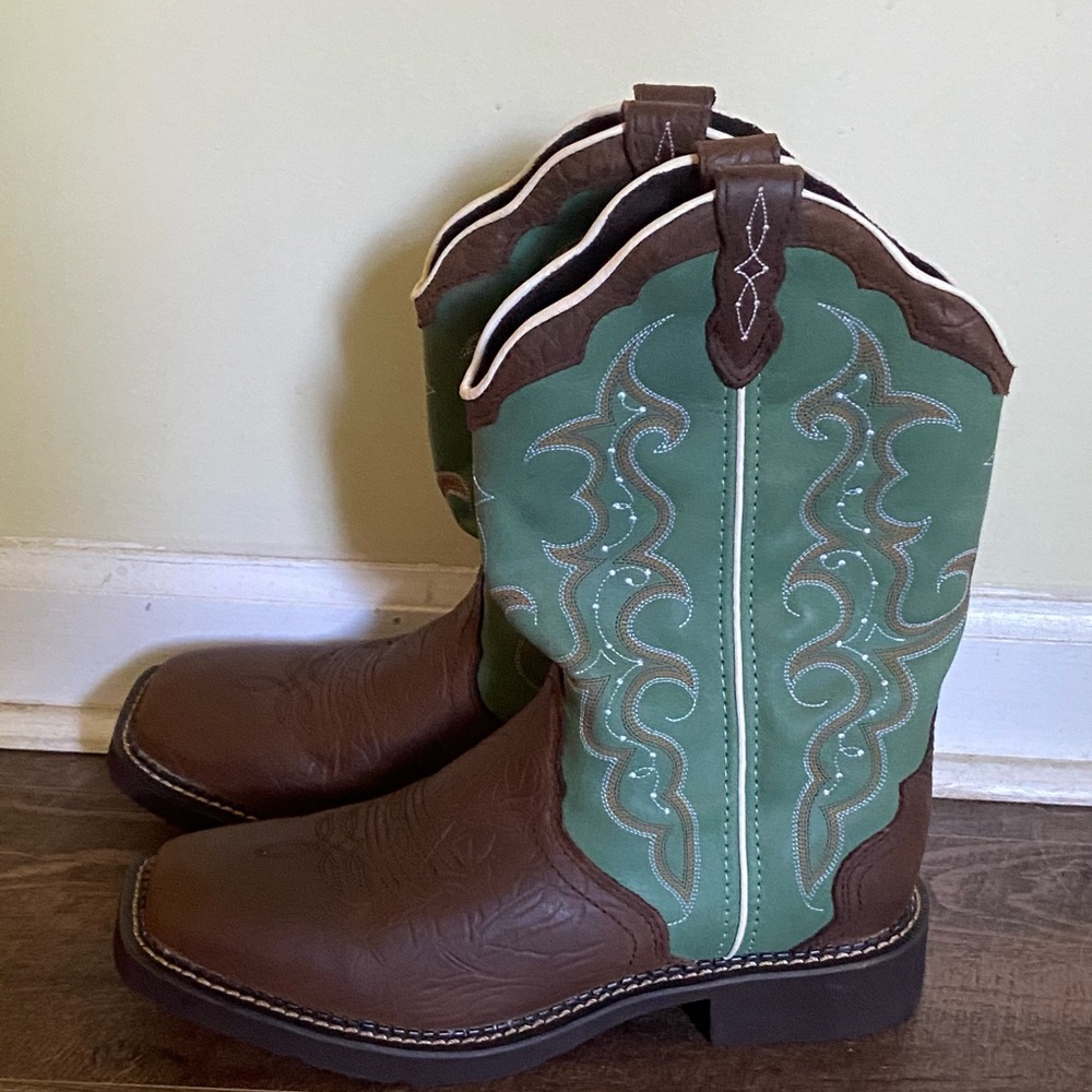 Women’s Western Justin Boots Size 10 NWOT $80